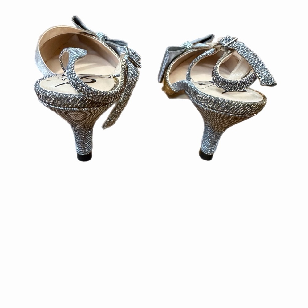 J. Renee Pewter Heels Size 7.5 Pewter With Bow And Rhinestone 2.5” Heel - Picture 4 of 8